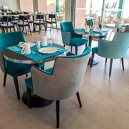 Princess Et Richmond Hotel 4*